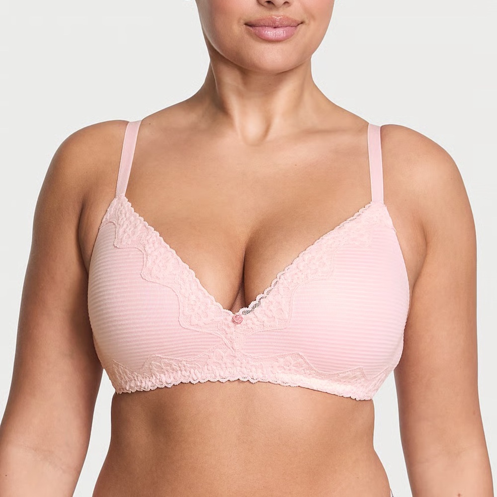 NWOT Victoria's Secret Pink Lace Trim Bra size 36C